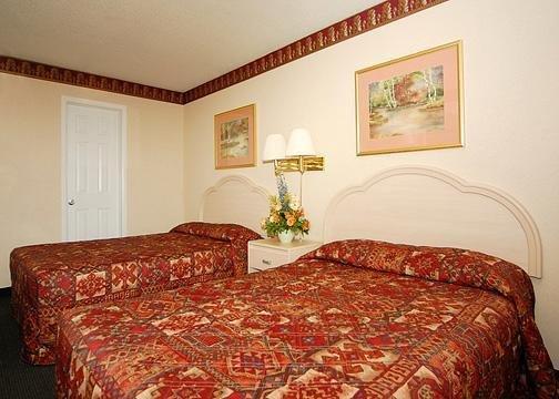 The Carasaljo Motel Лейкууд Екстериор снимка